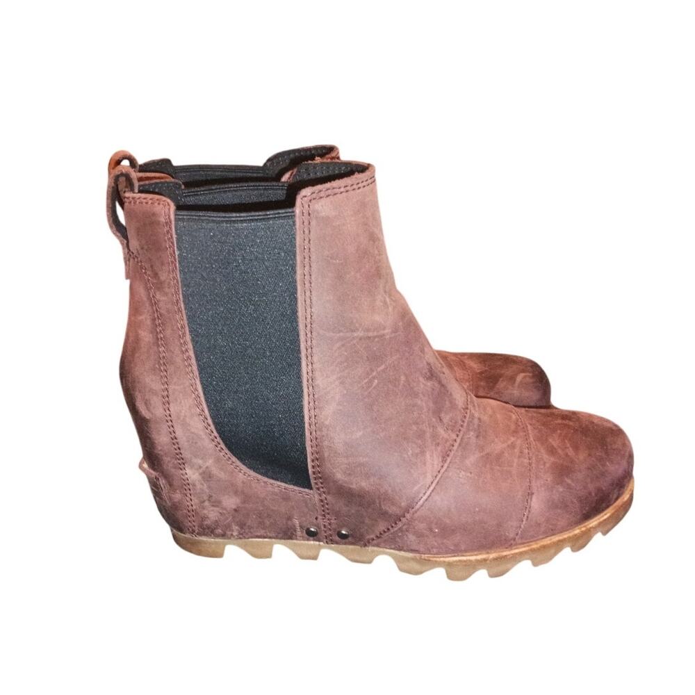 Sorel Rhapsody Chelsea Wedge boots size 7 burgundy